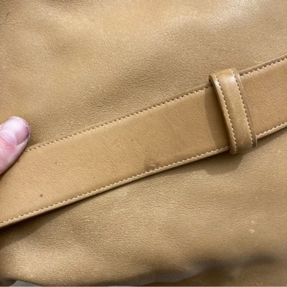 Coach vintage XL Leather Convertable Duffle Bag Tote Purse 9151 tan nickel